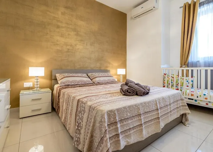 Brand New Apartment-2 Min From The Sea-central Bugibba * St Paul's Bay