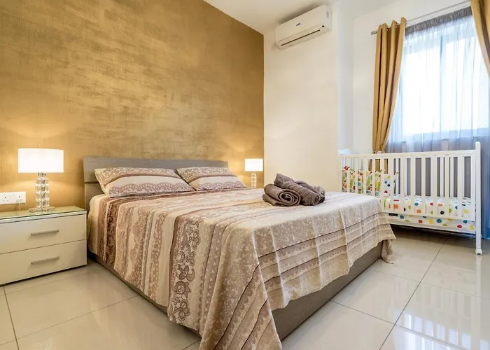 Brand New Apartment-2 Min From The Sea-central Bugibba *