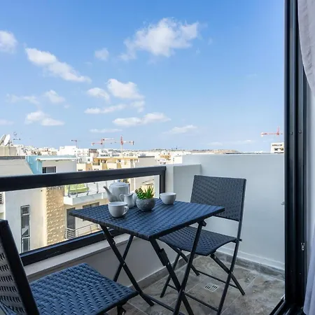 Brand New Apartment-2 Min From The Sea-central Bugibba Apartamento