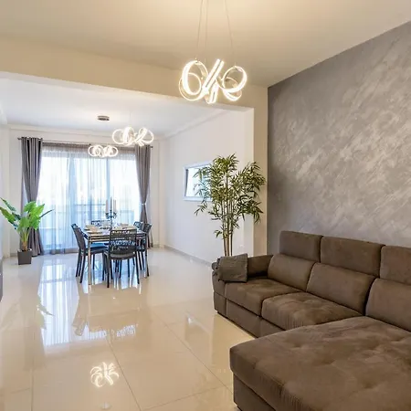 Brand New Apartment-2 Min From The Sea-central Bugibba *